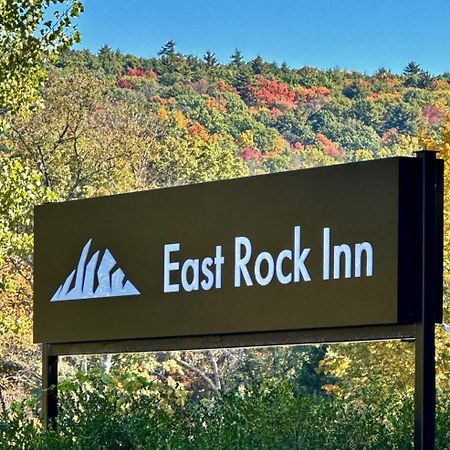 East Rock Inn 그레이트바링톤 외부 사진